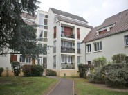 Purchase sale four-room apartment Senlis