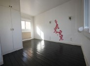 Real estate Saleux